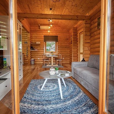 Country Lodge Vukovic Rakovica Eksteriør billede
