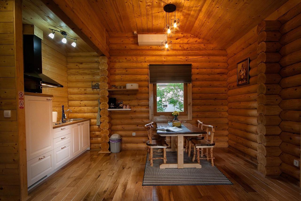 Country Lodge Vukovic Rakovica Eksteriør billede