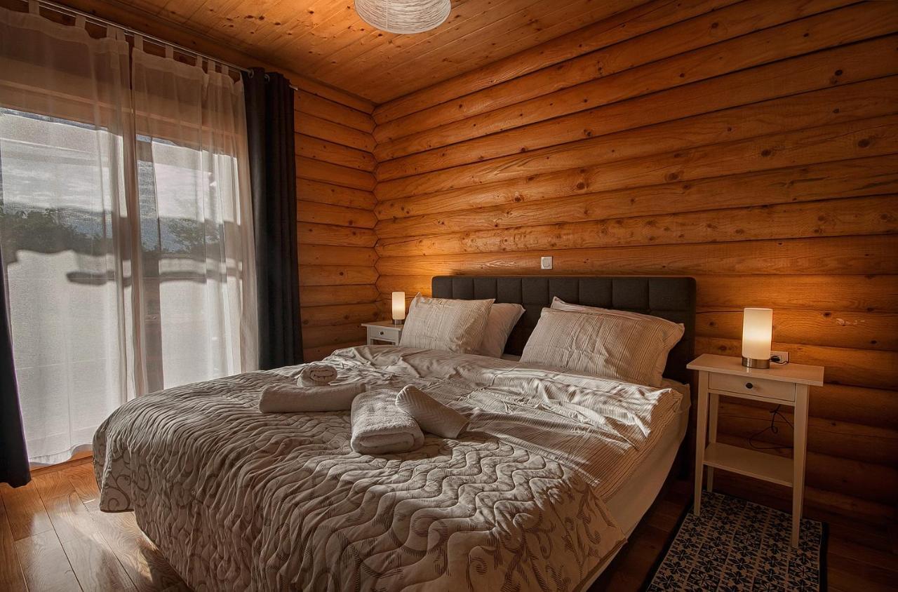 Country Lodge Vukovic Rakovica Eksteriør billede
